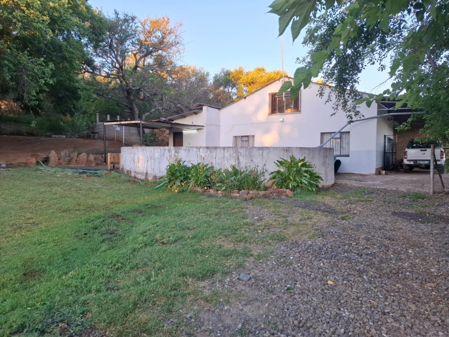 5 Bedroom Property for Sale in Koster North West